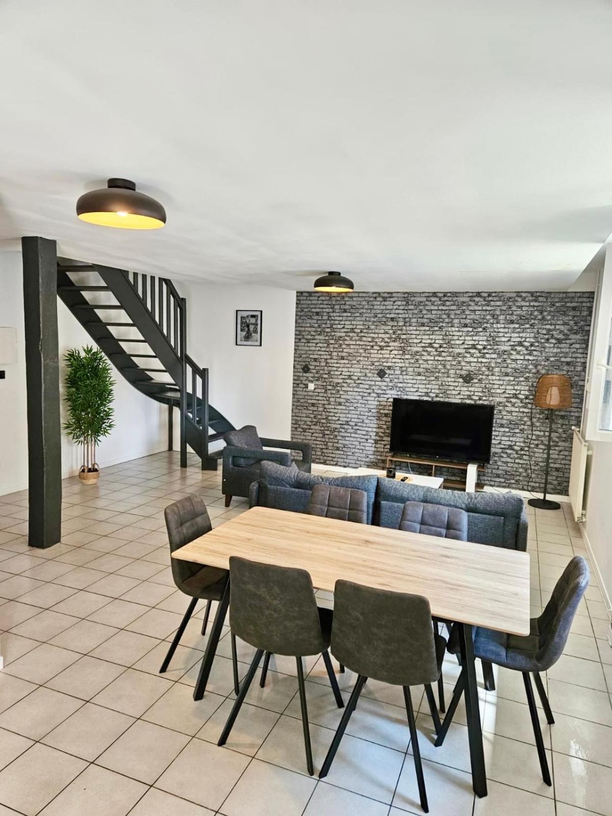 La Francaise - 85m2 Apartment